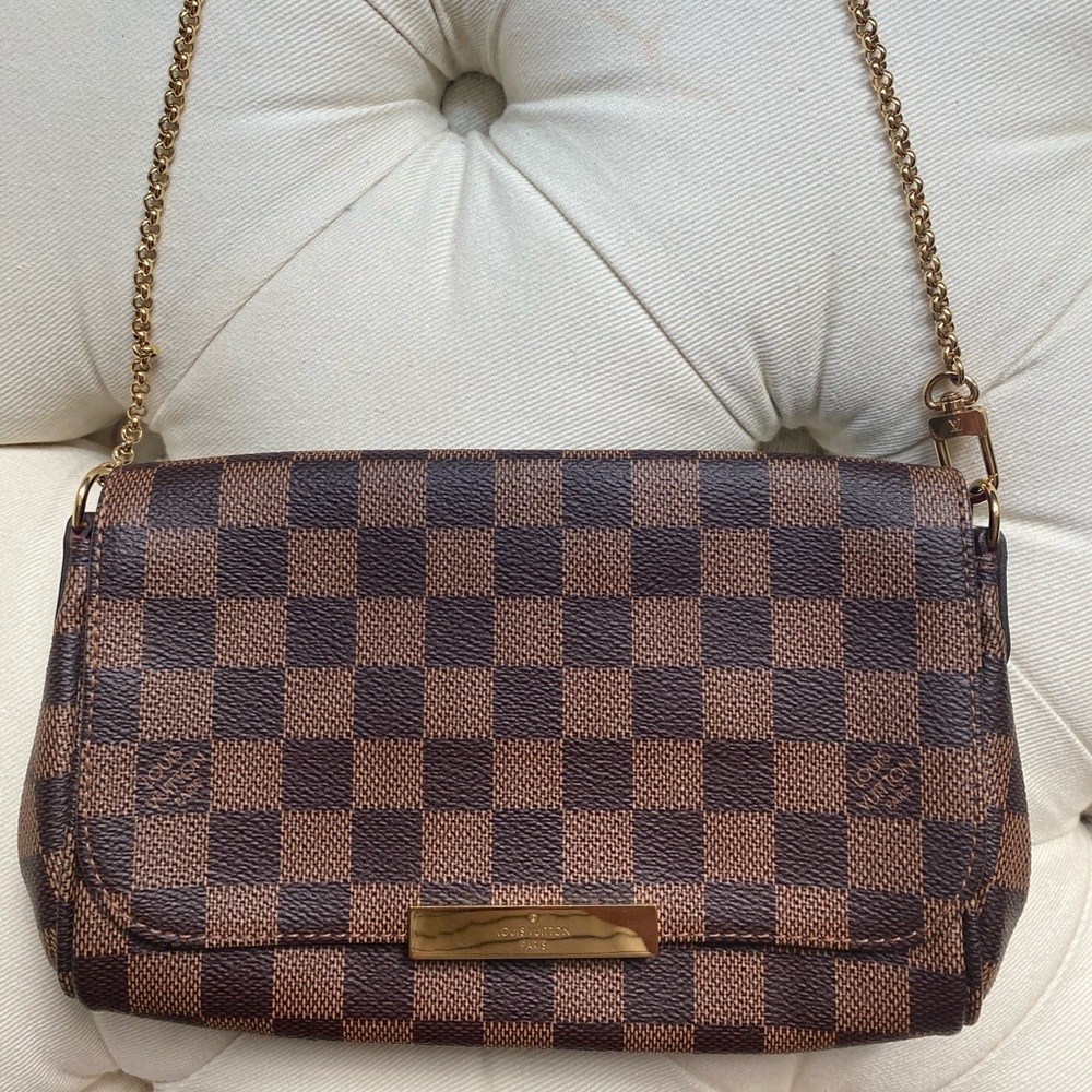 Louis Vuitton Felicie Pochette Chain Bag/Clutch
